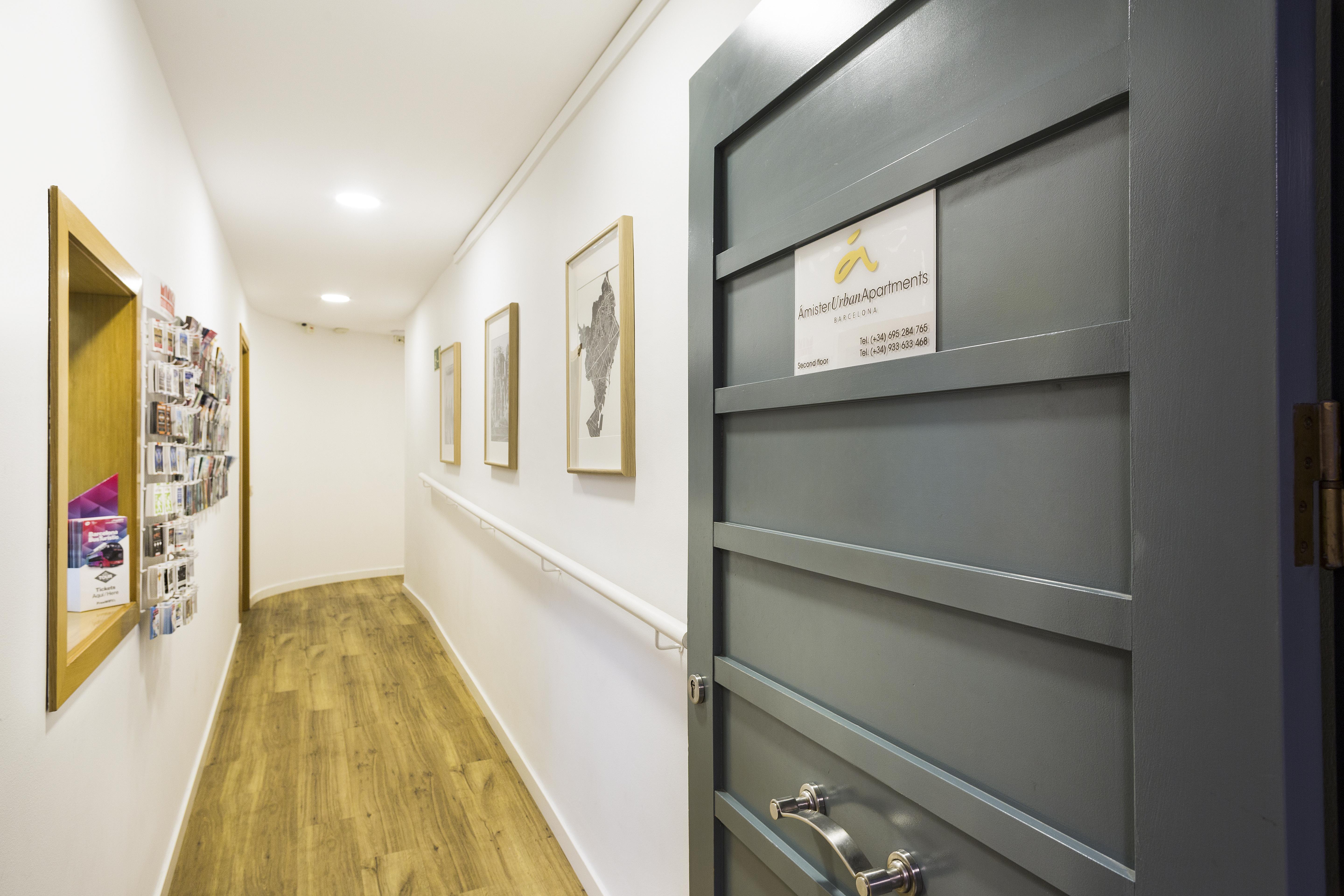 Apartamentos Amister Barcelona Exterior foto