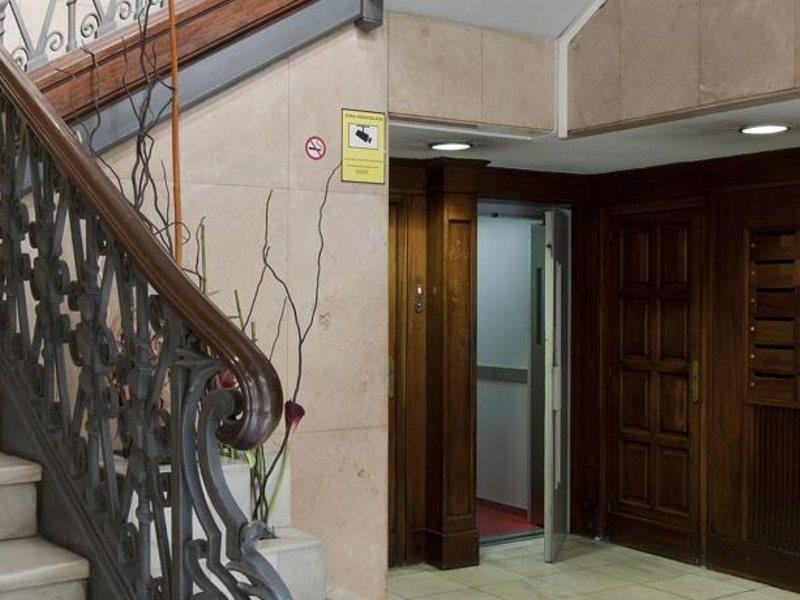Apartamentos Amister Barcelona Exterior foto