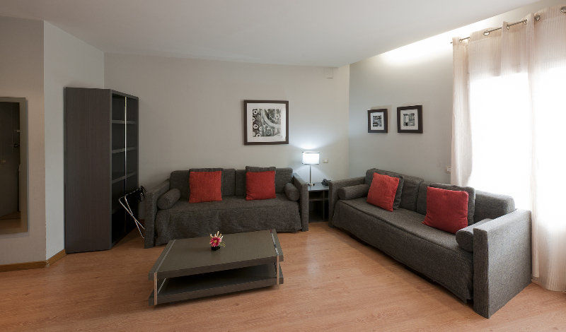 Apartamentos Amister Barcelona Exterior foto