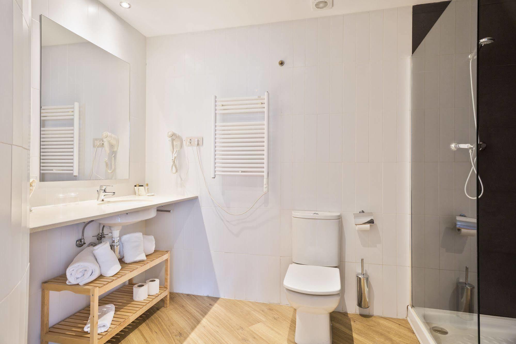 Apartamentos Amister Barcelona Exterior foto